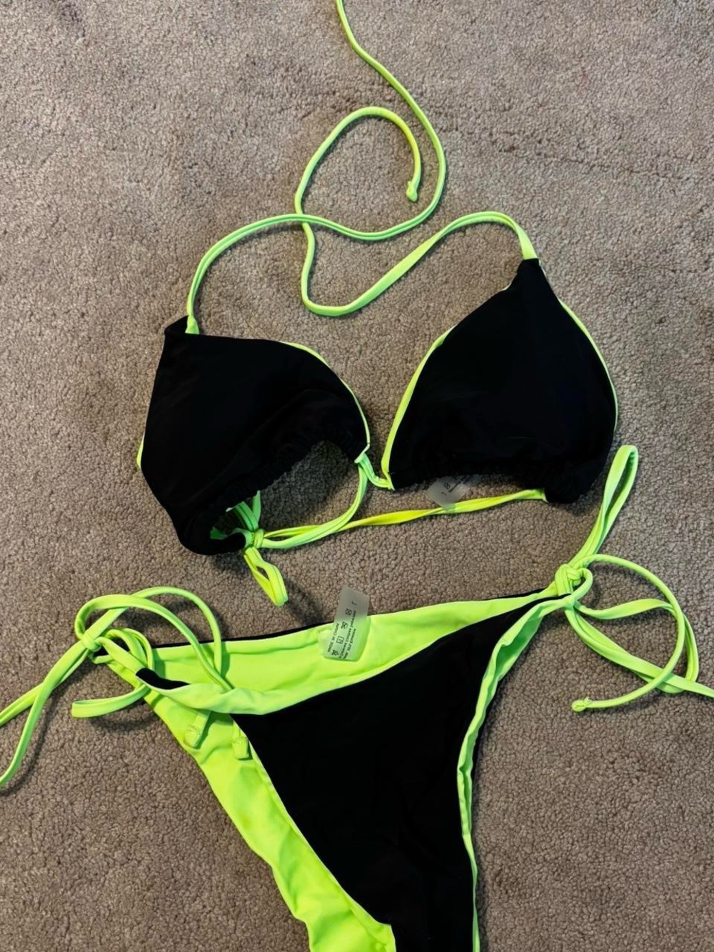 bikini set - Picture 3 of 4